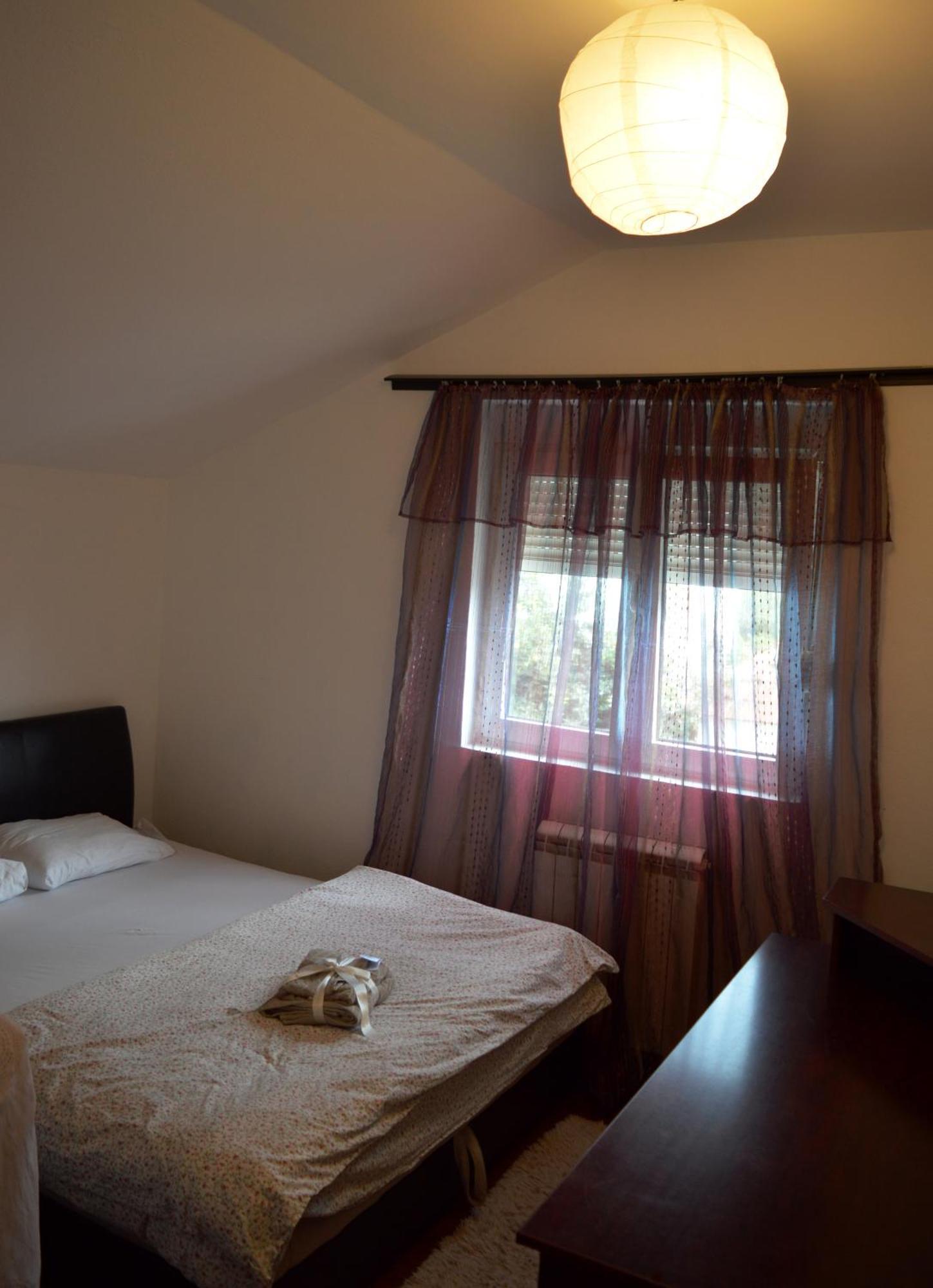 House Of Peace Hotel Podgorica Buitenkant foto